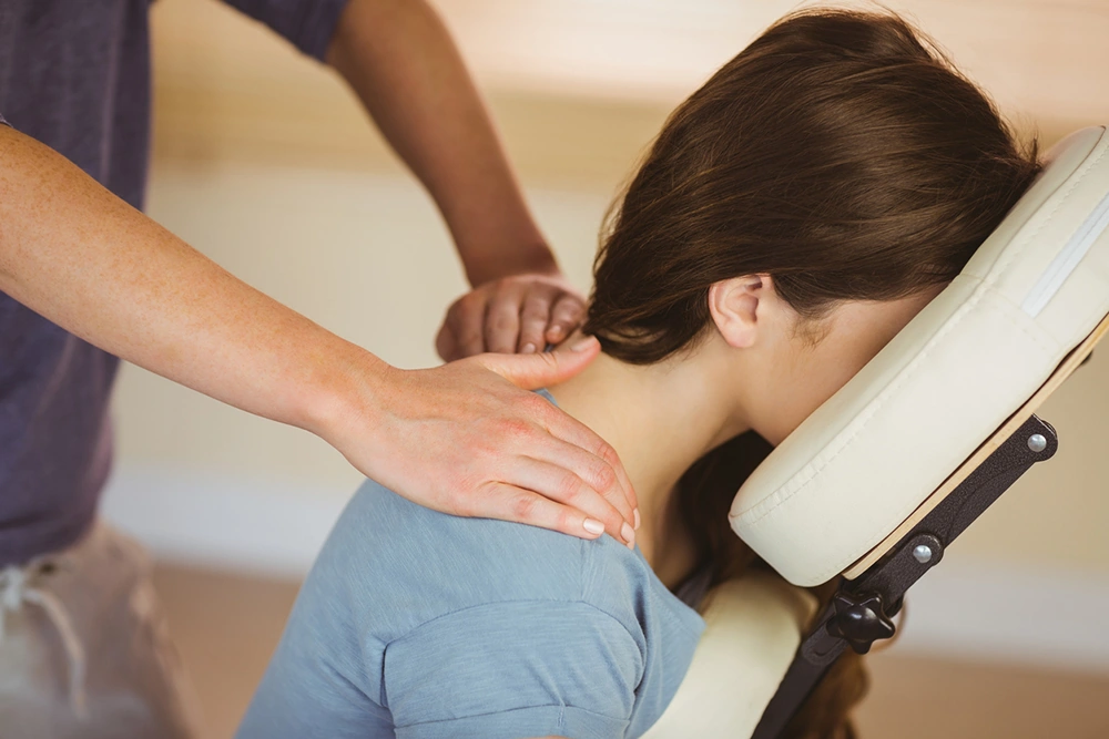 Complement Post-Accident Therapeutic Massage in Chiropractic Treatment